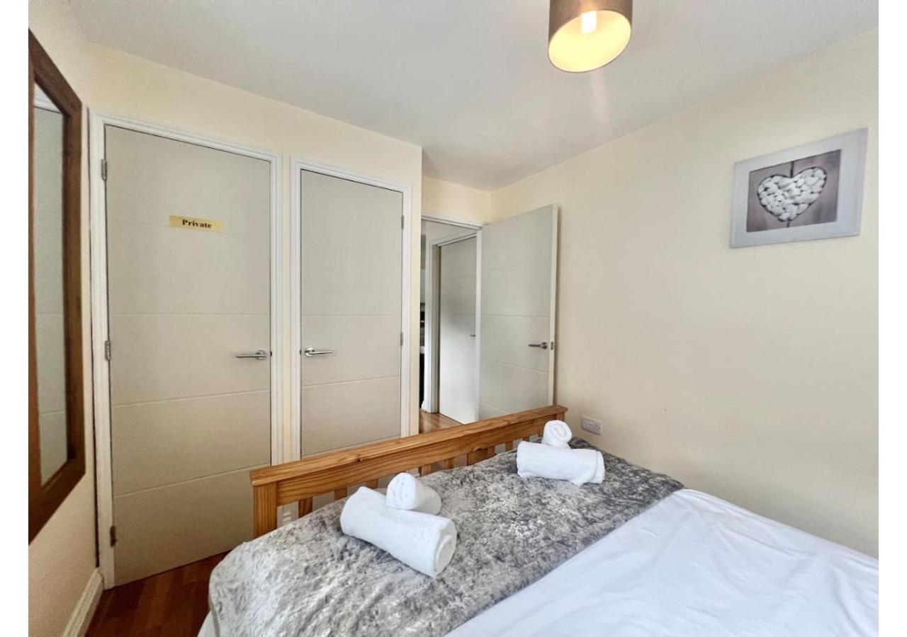 1 Captain'S Rest Modern 2 Bedroom Brixham Harbour Flat Exterior photo